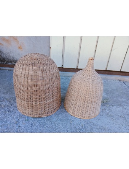 Đèn mây tre đan màu nâu -hình chuông - cổ chai