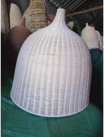 Đèn mây tre đan cổ chai mây trắng fi50h50